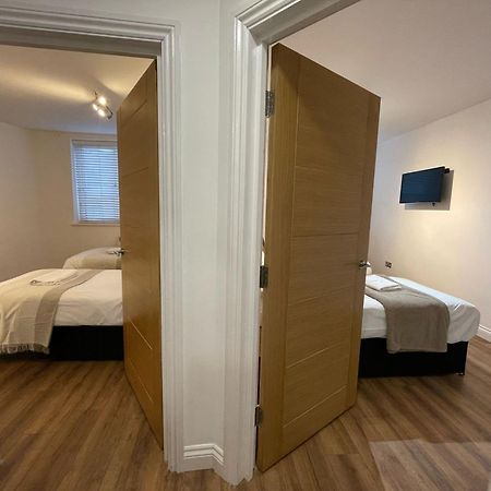 24-7 Secured City Centre Apartments With Free Underground Parking And Wifi Birmingham Exterior photo