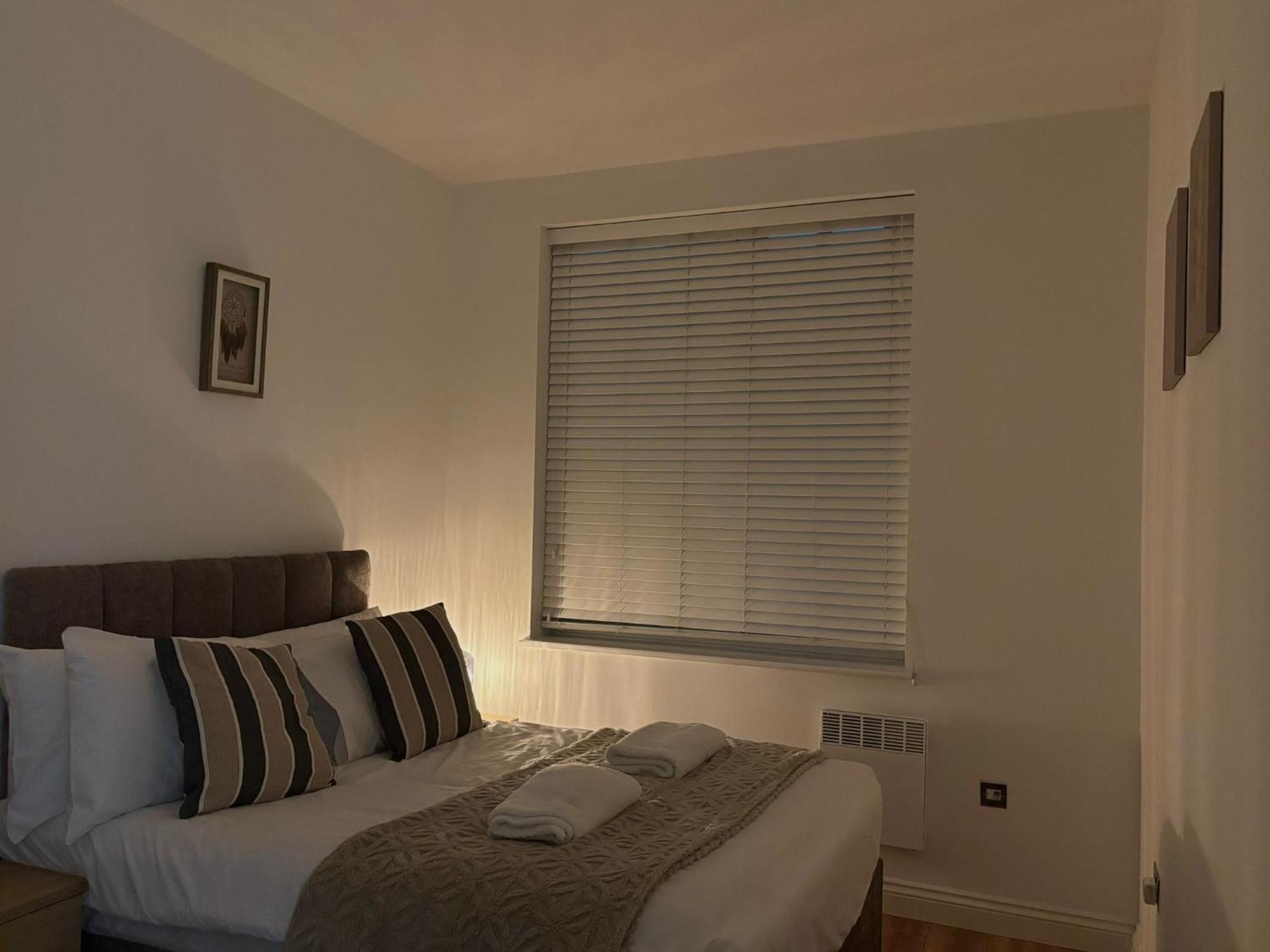 24-7 Secured City Centre Apartments With Free Underground Parking And Wifi Birmingham Exterior photo